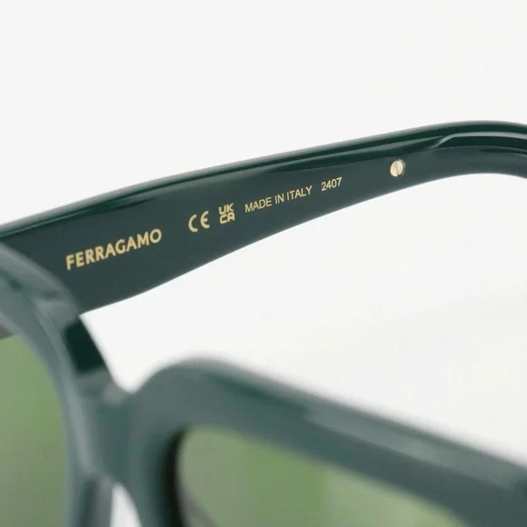 Salvatore Ferragamo SF2032S Green Square Frame Sunglasses w/Case & Box BNIB - Picture 6 of 8